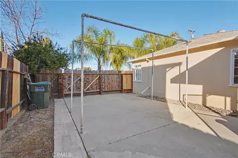 Exterior - 890 Barney, Merced, CA 95340 photo 6 of 8