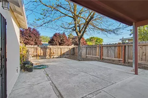 Exterior - 890 Barney, Merced, CA 95340 photo 7 of 8