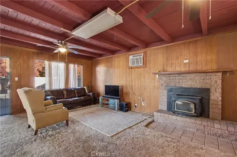 Living - 890 Barney, Merced, CA 95340 photo 4 of 5