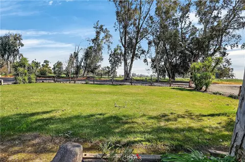 Exterior - 3969 Hatch Rd, Merced, CA 95340 photo 5 of 21