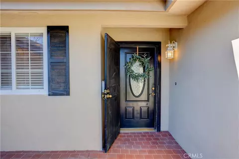 Entry Way - 544 Seminole Dr, Merced, CA 95340 photo 1 of 2