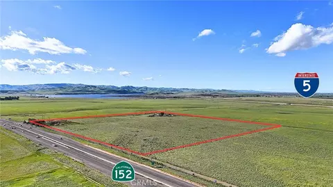 15930 Hilldale Ave, Los Banos, CA 93635