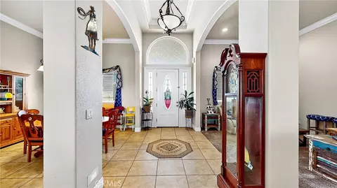 Entry Way - 21160 Second Ave, Stevinson, CA 95374 photo 2 of 11