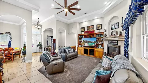 Entry Way - 21160 Second Ave, Stevinson, CA 95374 photo 5 of 11