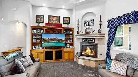 Living - 21160 Second Ave, Stevinson, CA 95374 photo 1 of 3