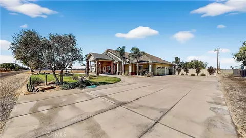 Exterior - 21160 Second Ave, Stevinson, CA 95374 photo 5 of 23