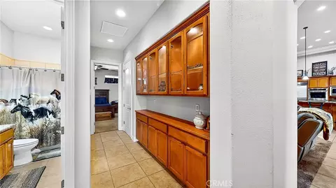 Entry Way - 21160 Second Ave, Stevinson, CA 95374 photo 8 of 11