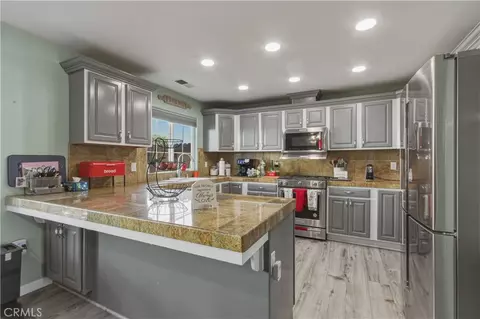 1201 W Donna, Merced, CA 95348