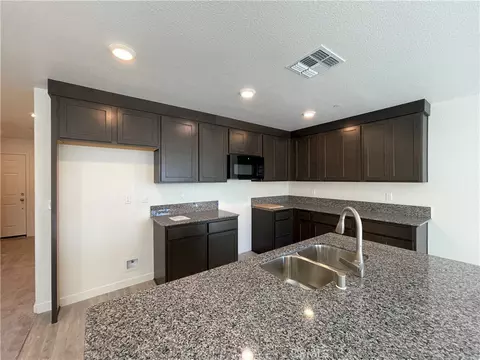 786 Stone Ridge East Ave, Merced, CA 95341