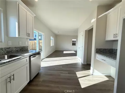 Entry Way - 44 Sedona Dr, Merced, CA 95341 photo 3 of 15