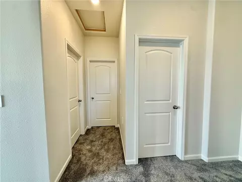 Entry Way - 44 Sedona Dr, Merced, CA 95341 photo 13 of 15
