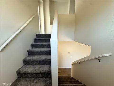 Entry Way - 44 Sedona Dr, Merced, CA 95341 photo 7 of 15