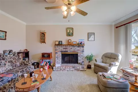 Living - 1625 Sheldon, Modesto, CA 95350 photo 2 of 2