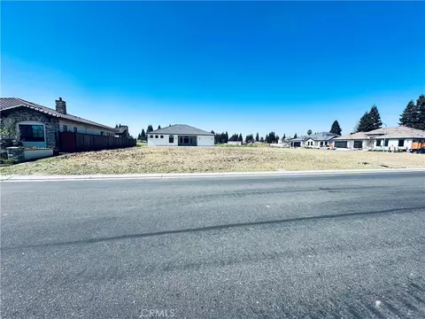 3351 Banbury, Merced, CA 95340 photo 4