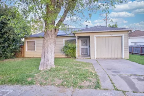 2250 Orchard Ln, Merced, CA 95340