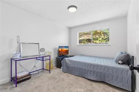 Bedroom - 1975 E Alexander, Merced, CA 95340 photo 2 of 4