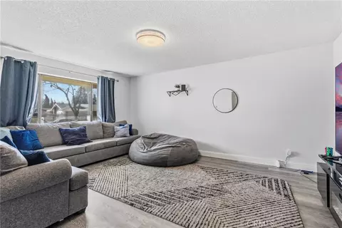Living - 1975 E Alexander, Merced, CA 95340 photo 1 of 4