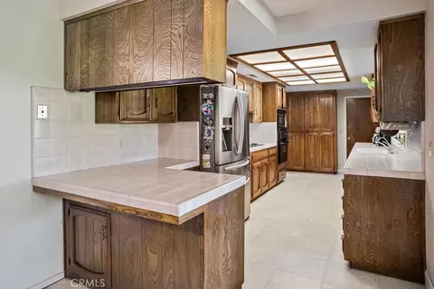 Kitchen - 2960 Whitegate, Merced, CA 95340 photo 1 of 2