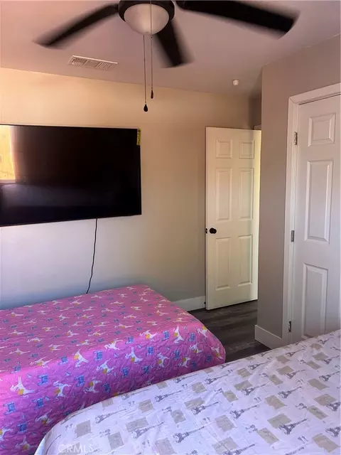 Bedroom - 913 W Santa Fe, Merced, CA 95340 photo 3 of 3