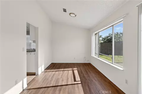 Living - 2979 Wainwright, Merced, CA 95340 photo 7 of 8