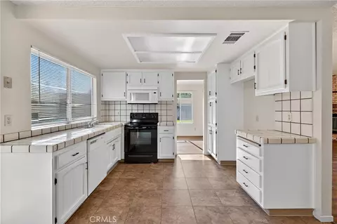 Kitchen - 2979 Wainwright, Merced, CA 95340 photo 1 of 2