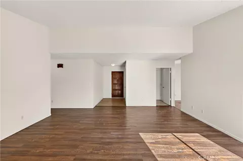 Living - 2979 Wainwright, Merced, CA 95340 photo 1 of 8