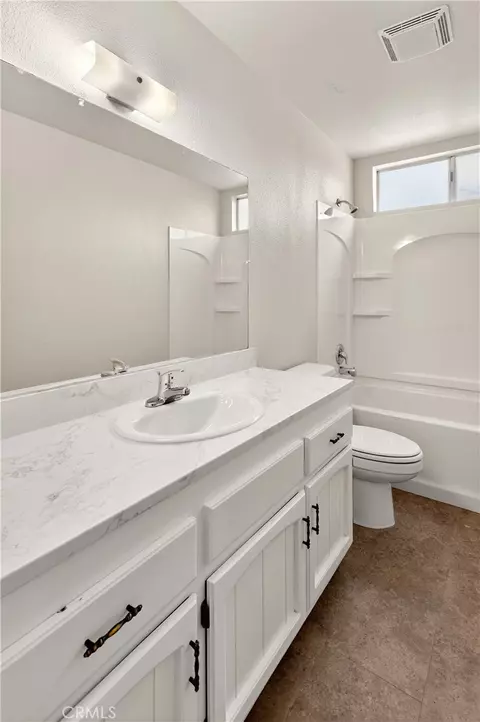 Bath - 2979 Wainwright, Merced, CA 95340 photo 5 of 7