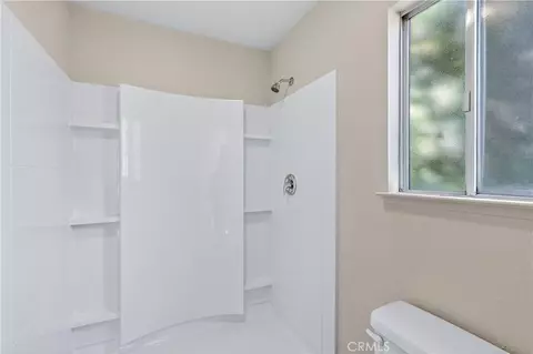 Bath - 2979 Wainwright, Merced, CA 95340 photo 4 of 7