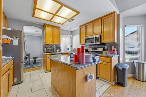 Kitchen - 75 Via Jodi, Gustine, CA 95322 photo 4 of 8