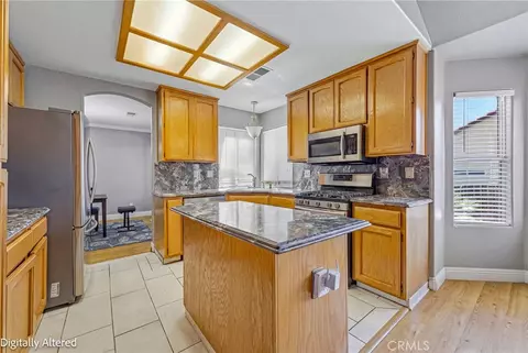 Kitchen - 75 Via Jodi, Gustine, CA 95322 photo 3 of 8