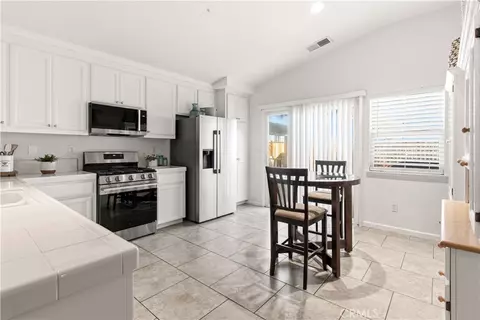 Kitchen - 1478 La Sierra, Merced, CA 95348 photo 1 of 3