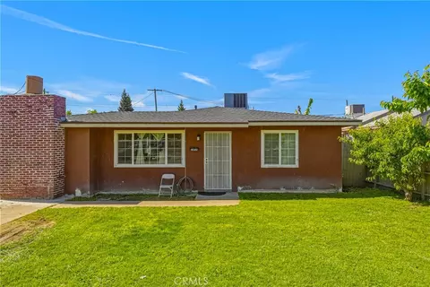Exterior - 1054 W 24th, Merced, CA 95340 photo 2 of 8