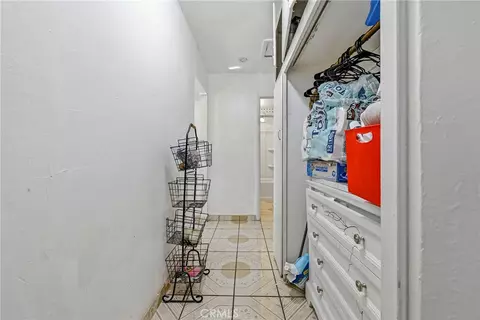 Entry Way - 1054 W 24th, Merced, CA 95340 photo 1 of 2