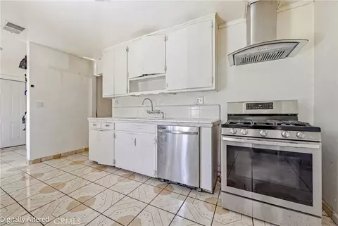 Kitchen - 1054 W 24th, Merced, CA 95340 photo 2 of 5