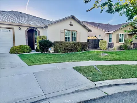 4861 Langley Way, Merced, CA 95348