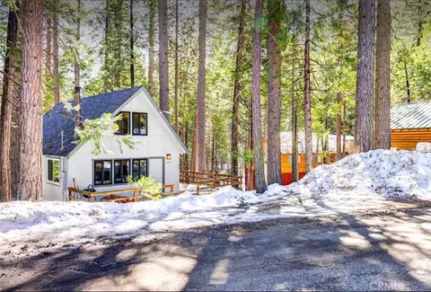 Exterior - 29591 Lassen Dr, Long Barn, CA 95335 photo 2 of 4