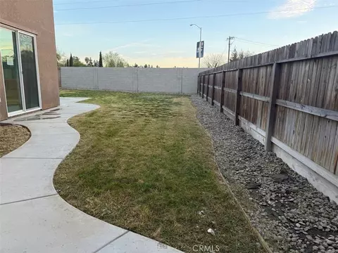 2415 Explorador, Merced, CA 95340 photo 8