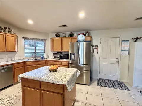 Kitchen - 2943 Bea, Merced, CA 95348 photo 1 of 5