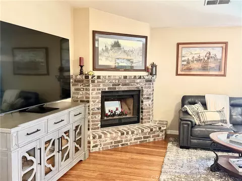 Living - 2943 Bea, Merced, CA 95348 photo 5 of 6