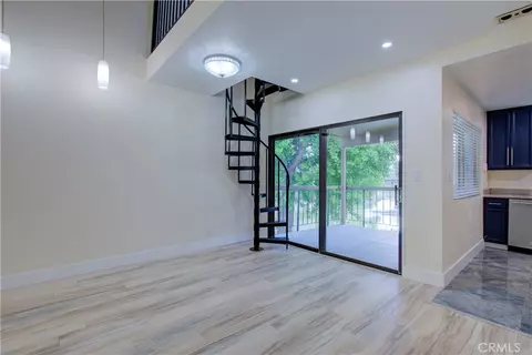 Living - 2900 Andre, Turlock, CA 95382 photo 2 of 5