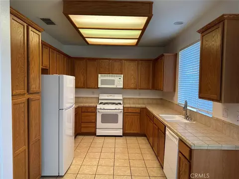 Kitchen - 2341 Mariner Way, Merced, CA 95340 photo 1 of 2
