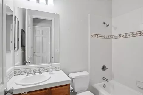 Bath - 4822 Durant, Merced, CA 95348 photo 3 of 6