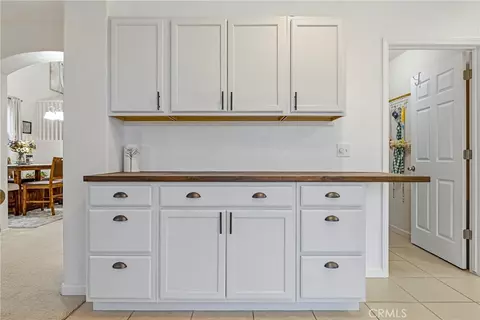 Kitchen - 4324 Strathmore Pl, Merced, CA 95348 photo 4 of 5