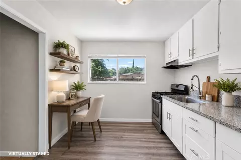 Kitchen - 520 W 9th St, Merced, CA 95341 photo 2 of 3