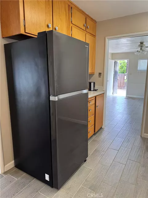 Kitchen - 1101 E Monte Vis, Turlock, CA 95382 photo 8 of 9