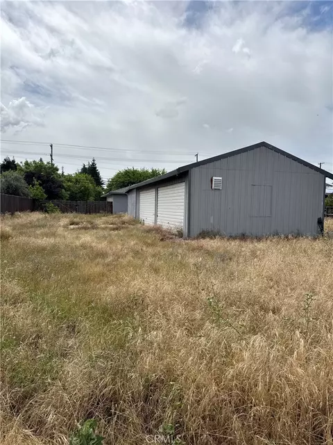 Exterior - 1101 E Monte Vis, Turlock, CA 95382 photo 13 of 14