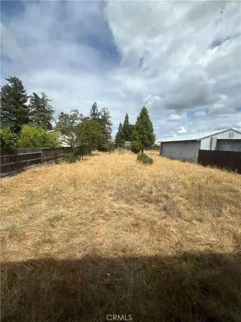 Exterior - 1101 E Monte Vis, Turlock, CA 95382 photo 4 of 14