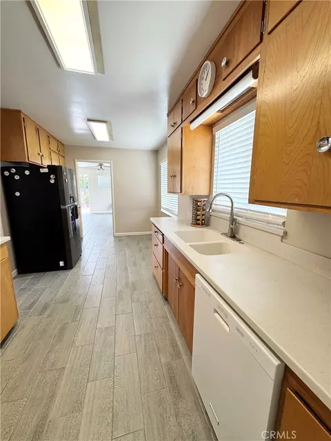 Kitchen - 1101 E Monte Vis, Turlock, CA 95382 photo 2 of 9