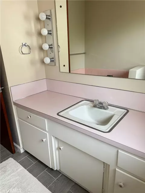 Bath - 1101 E Monte Vis, Turlock, CA 95382 photo 7 of 16