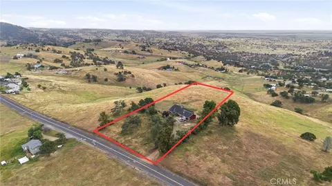 9807 Banderilla Dr, La Grange, CA 95329